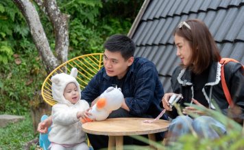 Salim và chồng thiếu gia được nhiều ba mẹ khen ngợi vì để Pam Yêu Ơi “tự do khám phá”