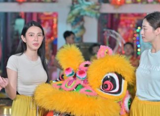 Hoa hậu Thùy Tiên, Lương Thùy Linh đổi nghề gia nhập đoàn múa lân